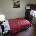 Hotel Tinkus Inn