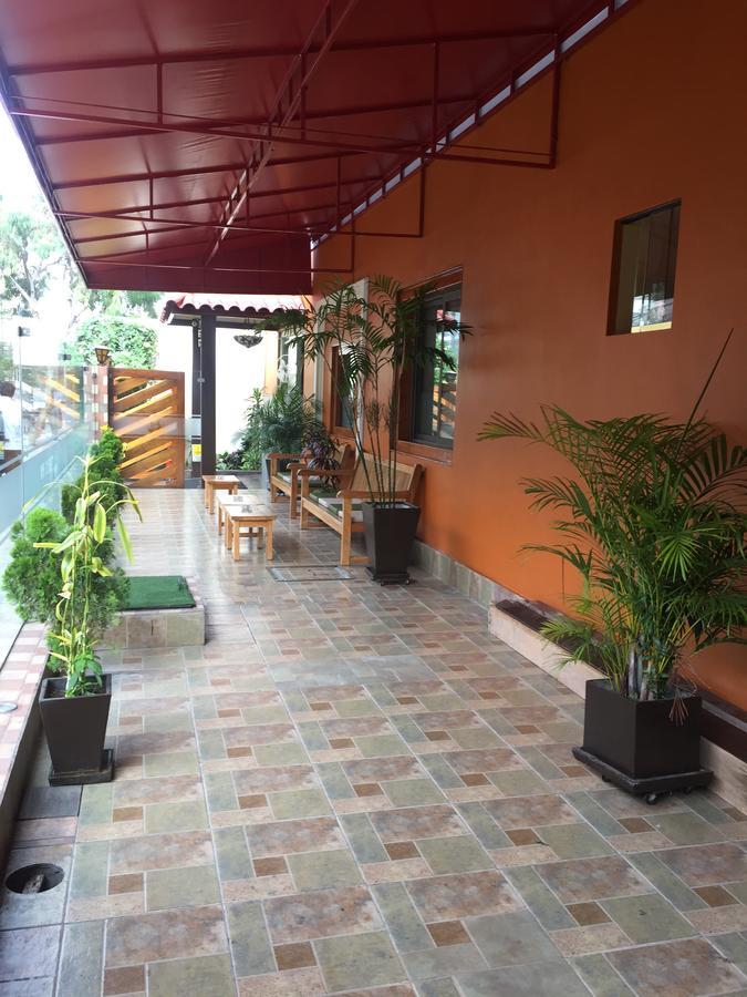 Hotel Tinkus Lima
